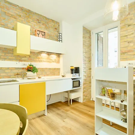לינה וארוחת בוקר Casa Cipradino רומא